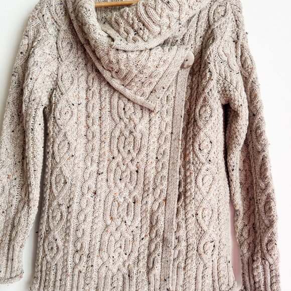 Aran Mor Oatmeal Beige Asymmetrical Wrap Merino Wool Cardigan M - Picture 3 of 9